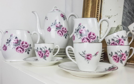 Service à thé en porcelaine blanche à motif floral – Vaisselle (photo 2 of 10)