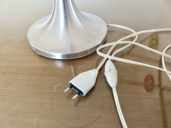 Image 1 of Lampe pied tulipe en métal brossé, 70's