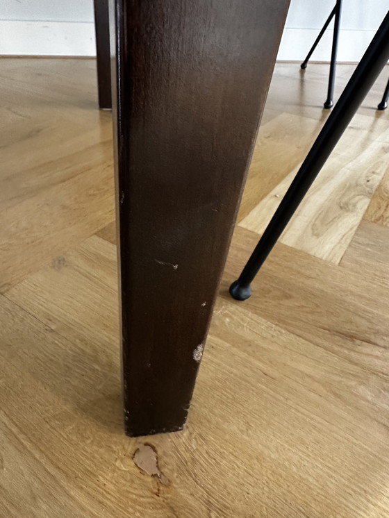 Image 1 of Table à manger classique en bois