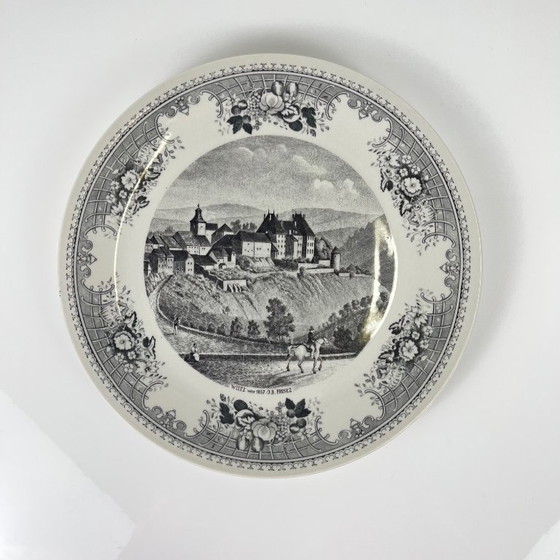 Image 1 of Villeroy &Boch dish "Wiltz, luxembourg", gray