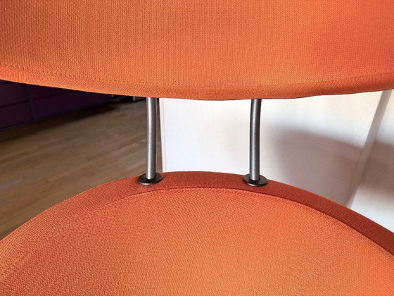 Image 1 of Varier Stokke Peel Oranje met hocker