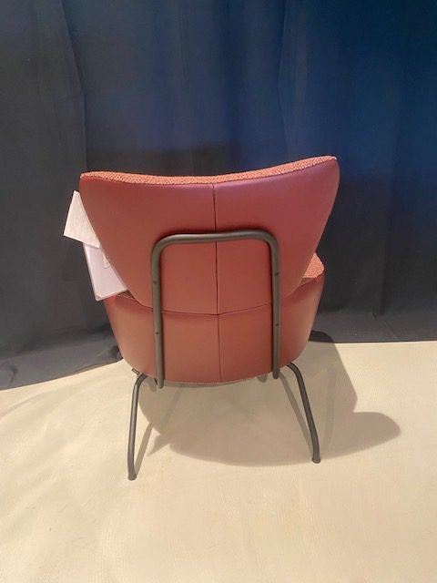 Image 1 of Poltrona Harvink Clip con pouf