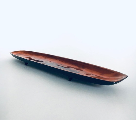 Image 1 of Plat en céramique d'art en forme de planche de surf, créé par Sanchez pour Perignem Studios, Belgique, années 1960