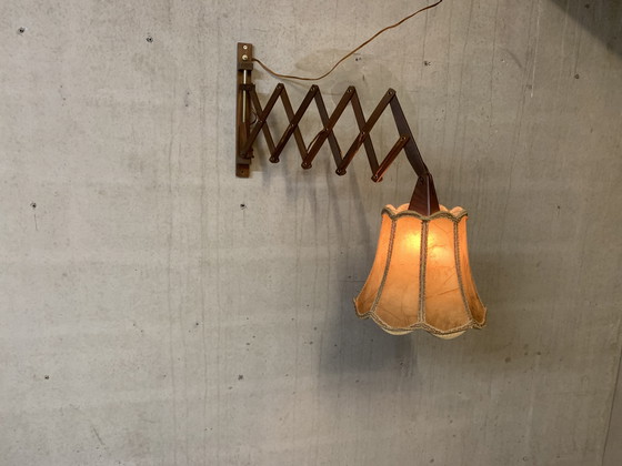 Image 1 of Schaarlamp/ harmonica lamp met varkensleren kap