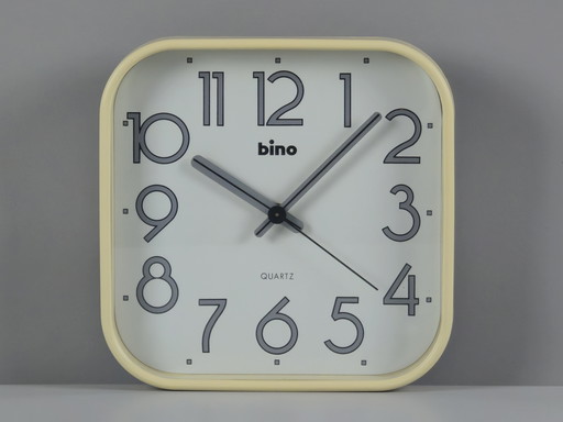 1980s Vintage BINO / LORENZ Quartz Beige & White Plastic Wall Clock - Vintage Italian Modernist Home Decor.