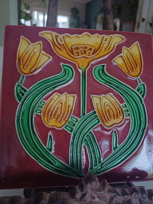 Art Nouveau/ Jugendstil Tegel Ca 1900 – decoratieve objecten, Ceramic