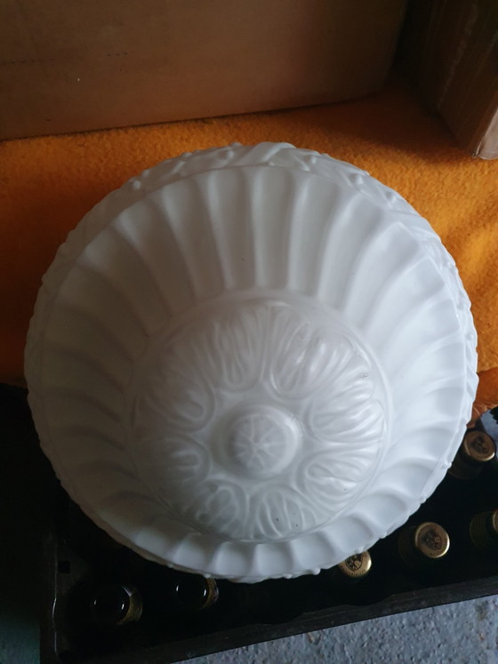 Antique Art Deco Milk Glass Pendant Lamp – 32 cm – 1920s – Metal (photo 6 of 9)