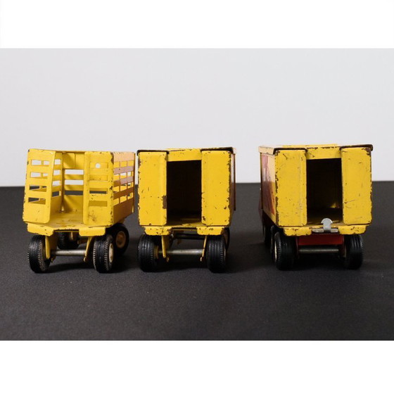 Image 1 of Camion per le consegne in metallo Tonka degli anni '70 con rimorchio e rimorchio agricolo extra