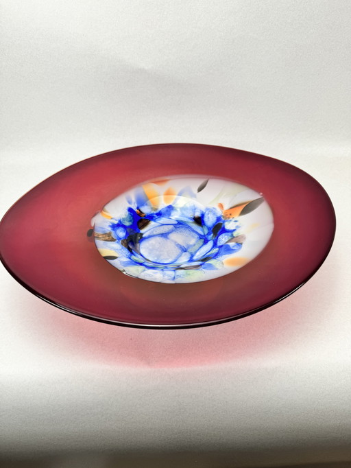Bol en verre unique fait à la main dans un atelier - rouge rubis avec noyau coloré (45 cm)