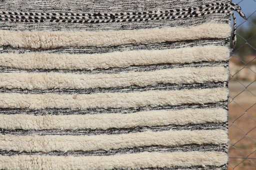 Alfombra bereber de lana natural, tejida a mano al estilo tradicional, tamaño 2/3 m. – vloerkleden en tapijten (photo 2 of 7)