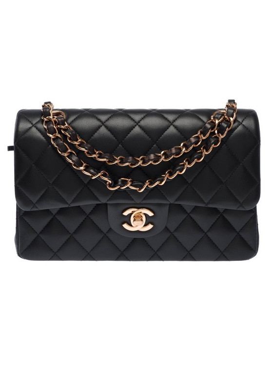 Image 1 of CHANEL Timeless/Classic in schwarzem Leder