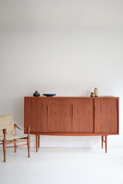 Vintage Hoog Dressoir Axel Christensen, Jaren 50/60 – high boards, Wood (photo 2 of 13)