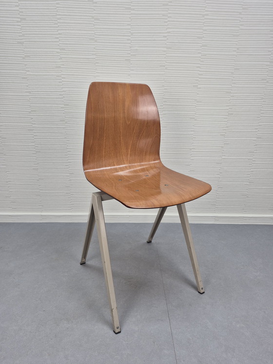 Image 1 of Galvanitas s22. Vintage schoolstoel, stapelbaar.