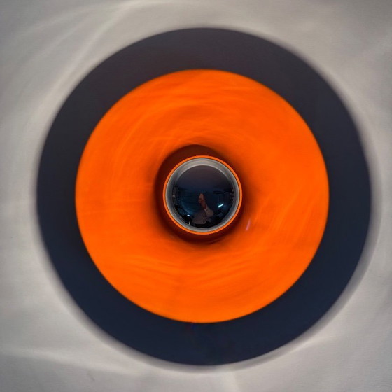 Image 1 of Mid-century design honsel oranje space age schijflamp , jaren 1970 toegeschreven aan Charlotte Perriand voor les arcs