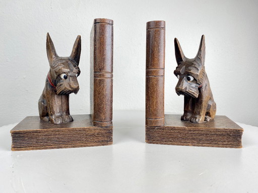 Vintage Hand-Carved Wooden Dog Bookends – Scottie Terrier Bookends – Rustic Library Decor