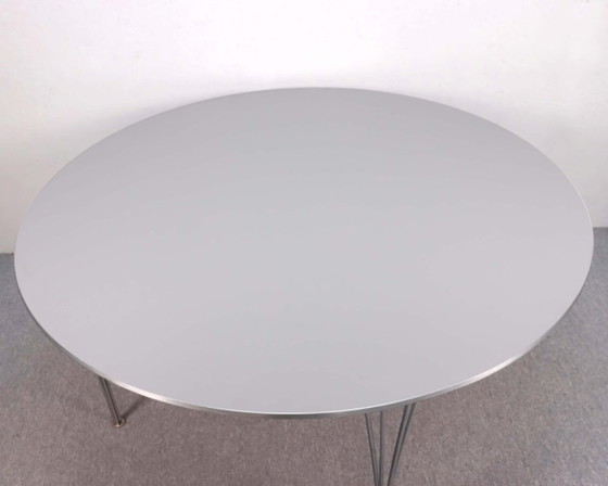 Image 1 of Fritz Hansen Circular design table Ø 145cm Bruno Mathsson & Piet Hein