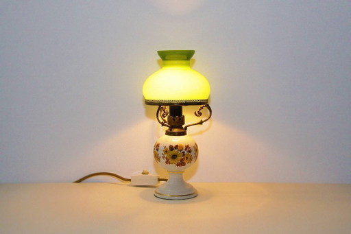 Petroleumlampe Glasschirm Opalglas Grün Porzellan 1970er J Vintage