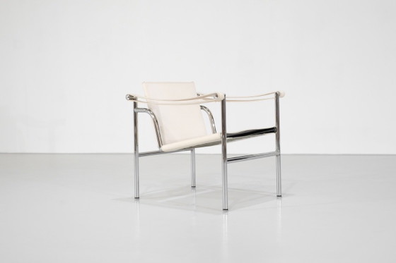 Image 1 of De "LC1"-fauteuil van Le Corbusier voor Cassina, Italië, 1929.