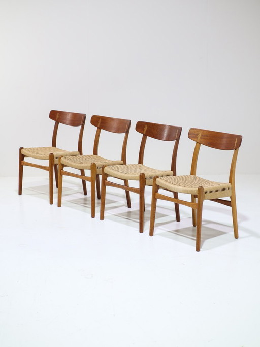 4x Eetkamerstoelen Hans Wegner CH23 Carl Hansen teak eiken 1950s