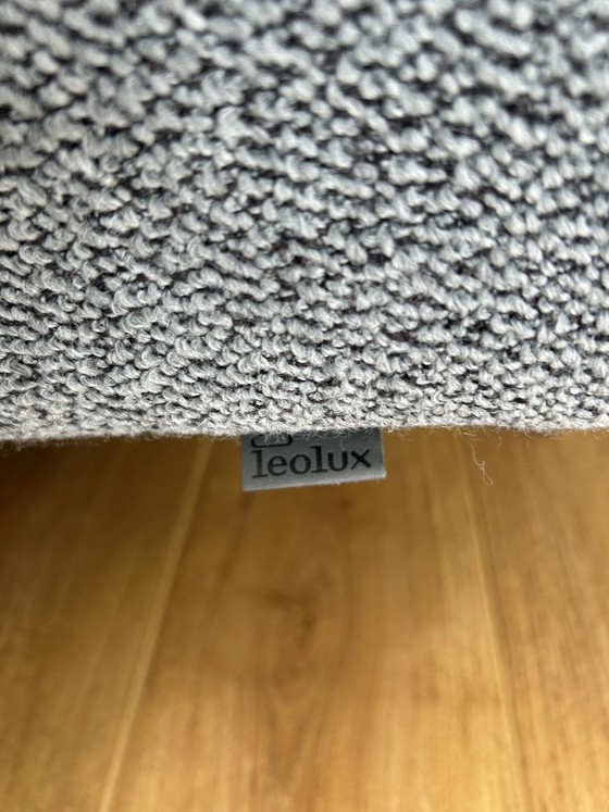 Image 1 of Leolux stoffen bank