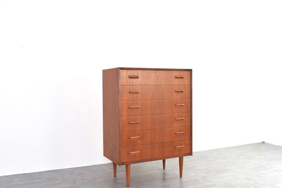 Image 1 of Deense teakhouten ladekast uit het midden van de 20e eeuw, jaren 60.