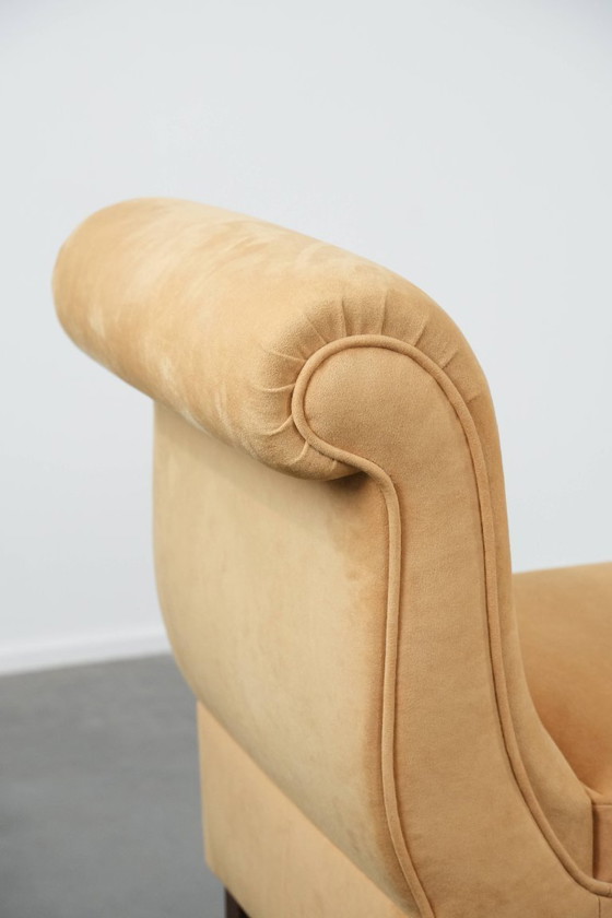 Image 1 of Mosterdgele stoffen vintage bankje/ raambankje uit eind 20e eeuw