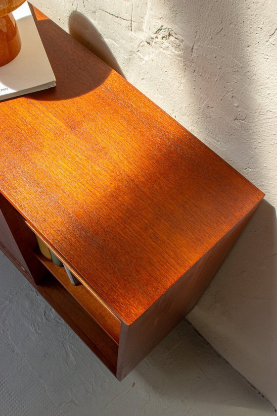 Image 1 of Vintage teakhouten dressoir/commode, Deens, midden 20e eeuw, jaren 60.