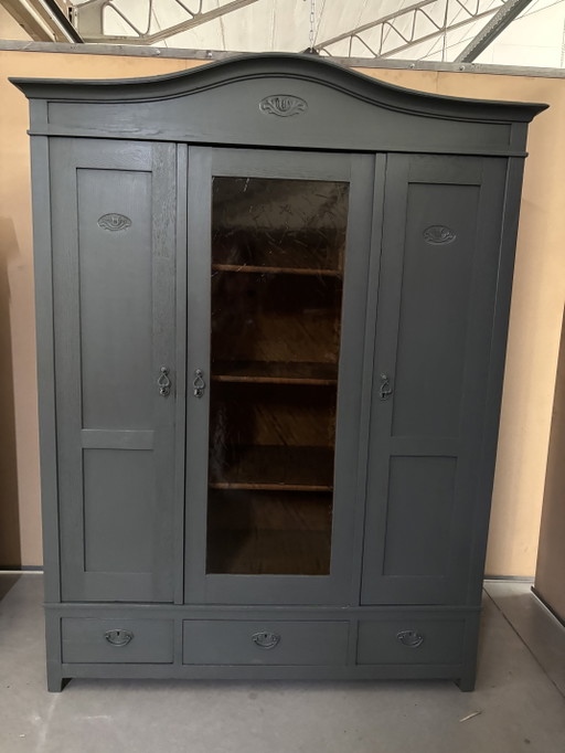 Brocante display cabinet / buffet cabinet
