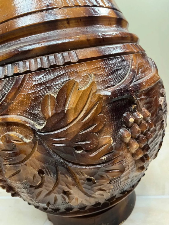 Bedeutende geschnitzte Holzvase – Pflanzkübel, Wood (photo 9 of 16)