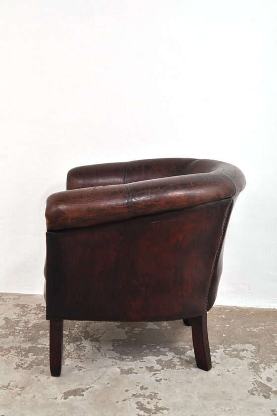 Image 1 of Vintage leather club chair