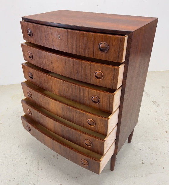 Image 1 of Commode bombée en palissandre par Kai Kristiansen