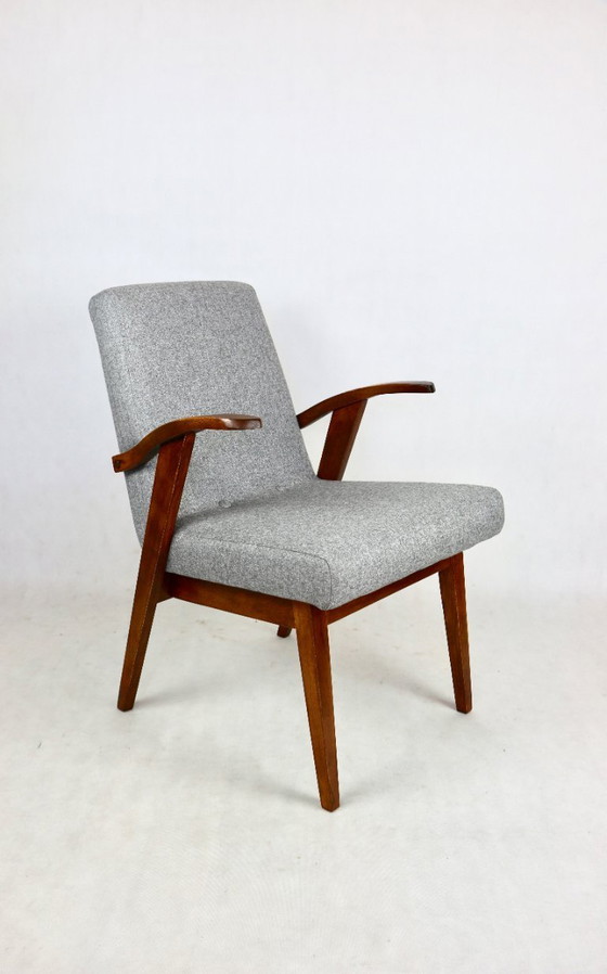 Image 1 of Hellgraue Sessel von Mieczyslaw Puchala, 1970er Jahre, 4 Exemplare