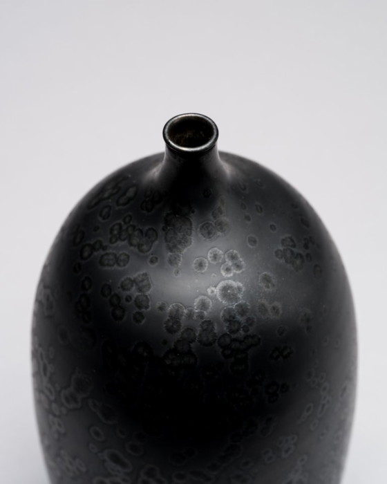 Image 1 of Jarrón elegante de cerámica alemana con esmalte cristalino de Karin & Walther Zander, 1977.