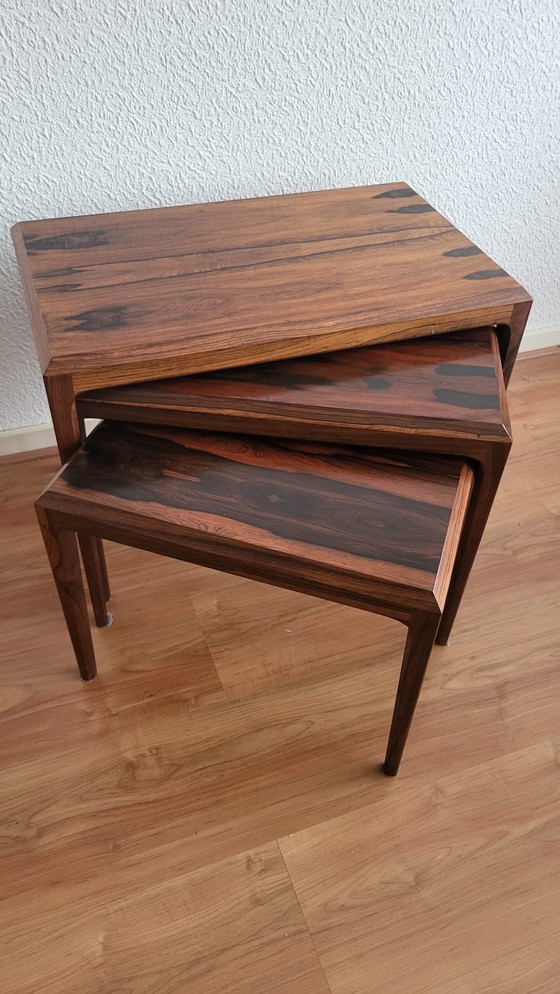 Image 1 of Set scandinavische vintage palissander houten bijzettafels