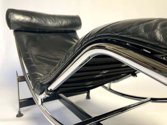 Image 1 of Le Corbusier LC4 Replica