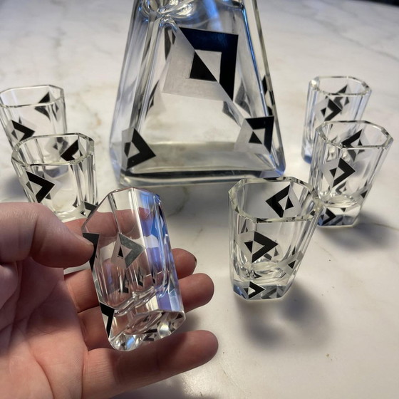 Servizio da Liquore Cubista Art Déco in Cristallo di Karl Palda, anni '30, Set di 8 – Bicchieri e caraffe (photo 4 of 17)