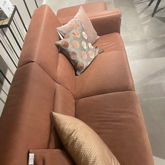 Image 1 of Divano 3 posti + poggiapiedi Geneva