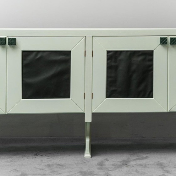 Image 1 of CREDENZA IN LEGNO CON INSERTI IN PELLE VERDE, MODERNARIATO VINTAGE ANNI '60