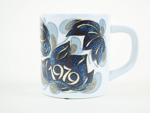 Tazza in porcellana, design danese, 1975, designer: Ivan Weiss, produttore: Royal Copenhagen