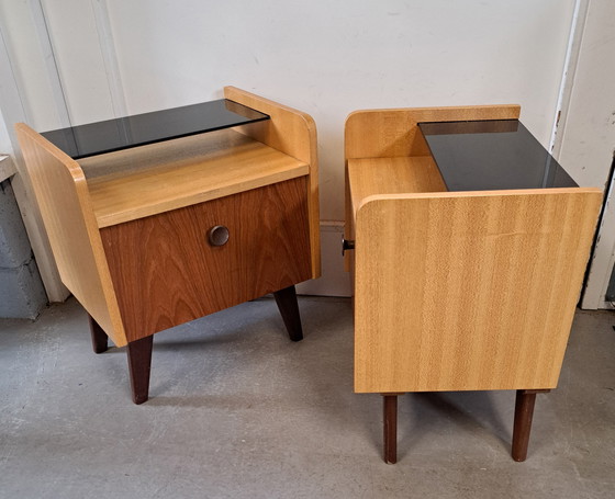 Image 1 of Ensemble de tables de chevet vintage