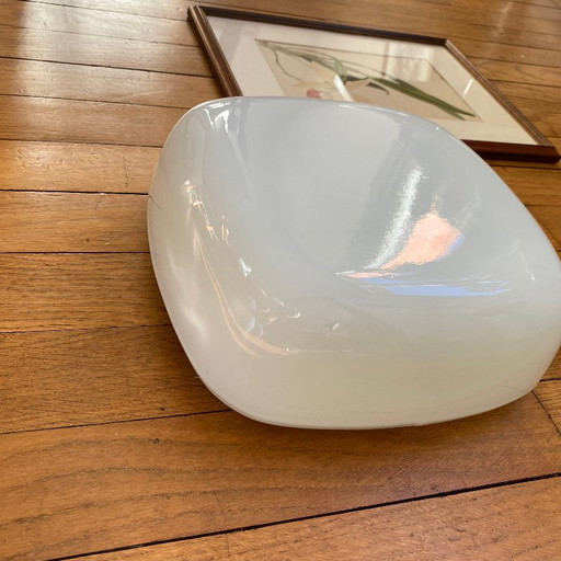 Lámpara de pared/techo cuadrada de cristal opalino blanco, años 60-70, 25 cm.