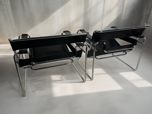 Coppia di sedie Wassily vintage di Marcel Breuer
