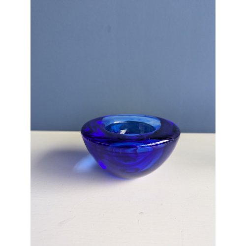 Kosta Boda glass bowl- swirl- aqua blue (photo 4 of 10)