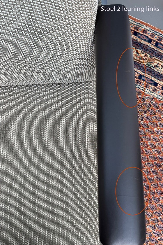 Image 1 of Zwei Leolux Scylla-Sessel - Zeitloses Top-Design in Stoff und Leder