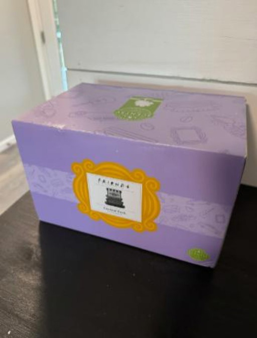 New Scentsy Friends Central Perk Couch Wax Warmer