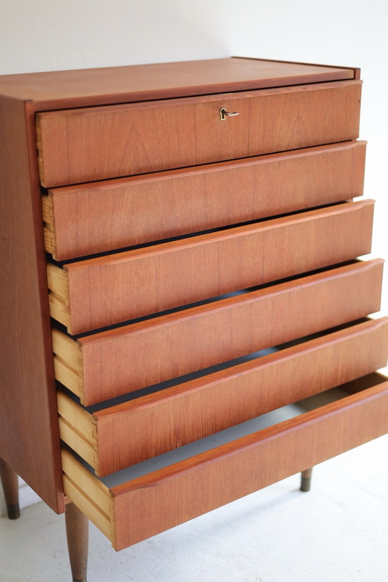 Vintage Swedish Chest of drawers, 1950s/60s – Wood (photo 7 of 7)