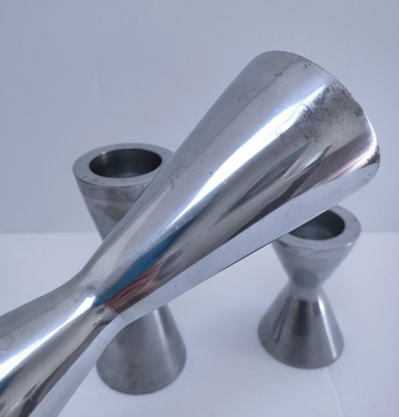 Three diabolo aluminum candle holders, 90s design – Aluminium (photo 6 of 11)