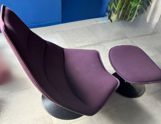 Image 1 of Poltrona Artifort F585 con poggiapiedi