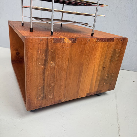 Image 1 of Vintage hardhouten side table - verrijdbaar