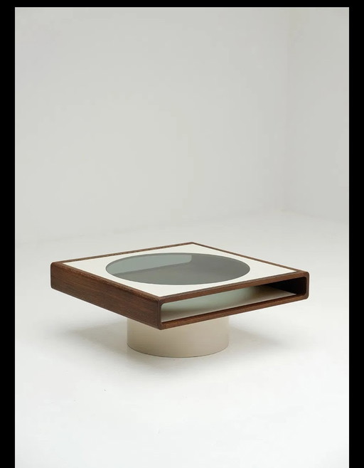 table basse vintage en wengé de l'ère spatiale